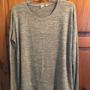 GAP sweater